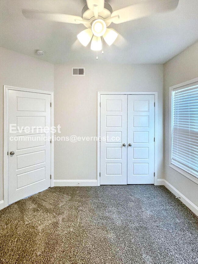 Building Photo - 637 Battery Ct