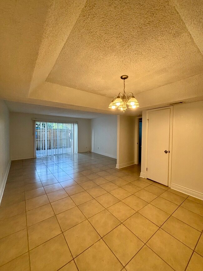 Building Photo - 7539 Abonado Rd