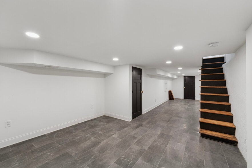 Finished basement - 858 Perkiomen St