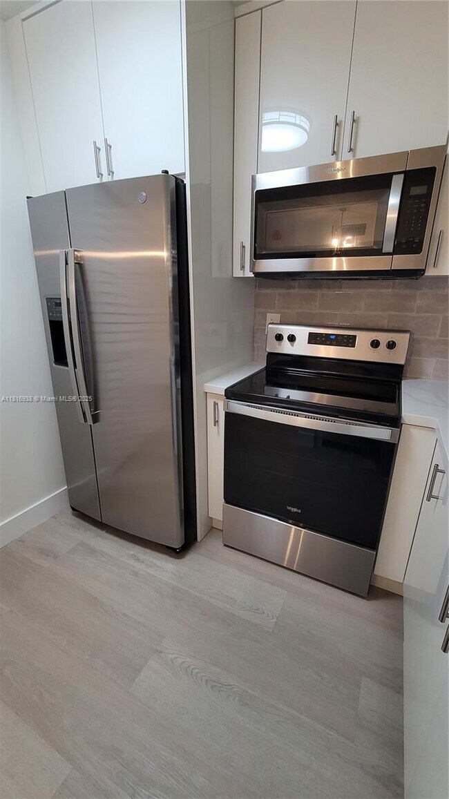 Building Photo - 22731 SW 88th Pl