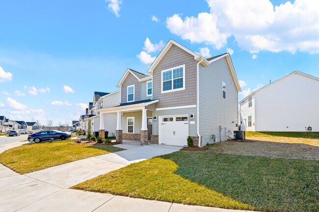 Building Photo - *Beautiful Home @ Aberdeen on Lake Mackintosh*