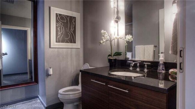 Guest Bathroom - 900 Las Vegas Blvd N