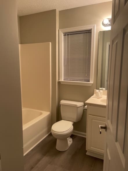 Building Photo - 4881 Beech Tree Dr SE