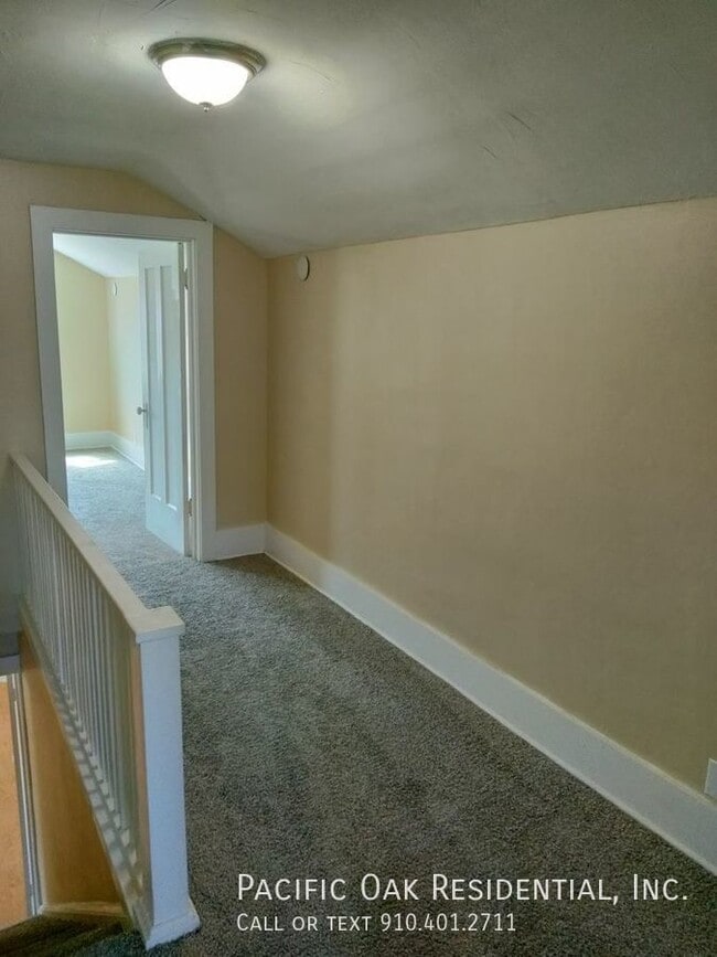 Building Photo - BELOW MARKET RENT!