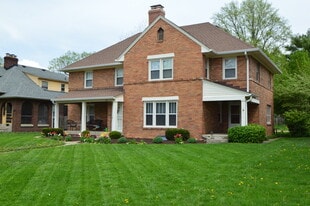 Building Photo - 4921 Graceland Ave