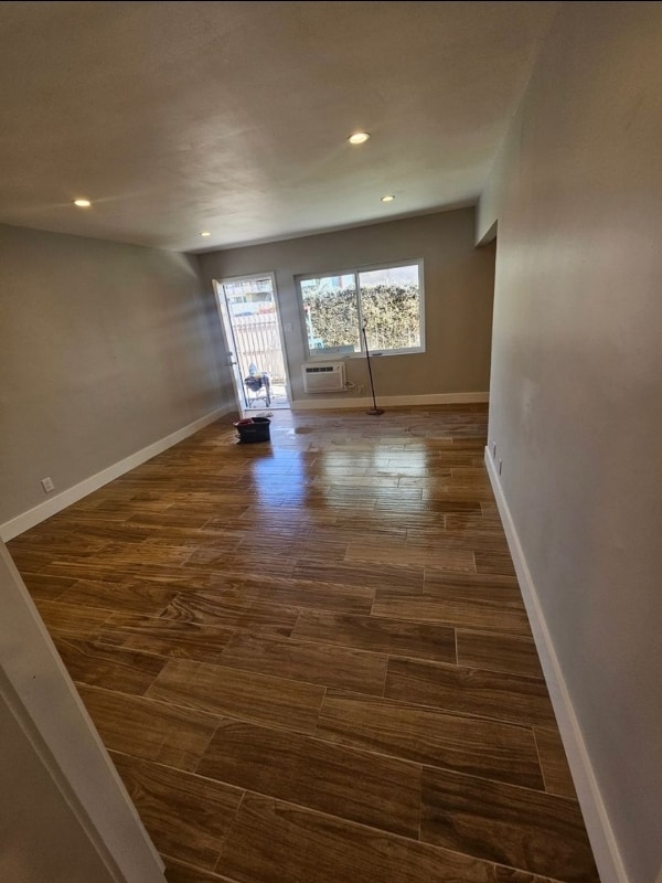 Building Photo - 1136 W 120th St