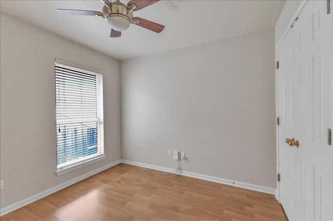 Building Photo - 9237 La Siesta Bend