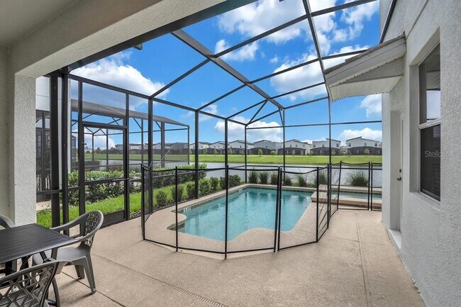 Building Photo - 4769 Kings Castle Cir