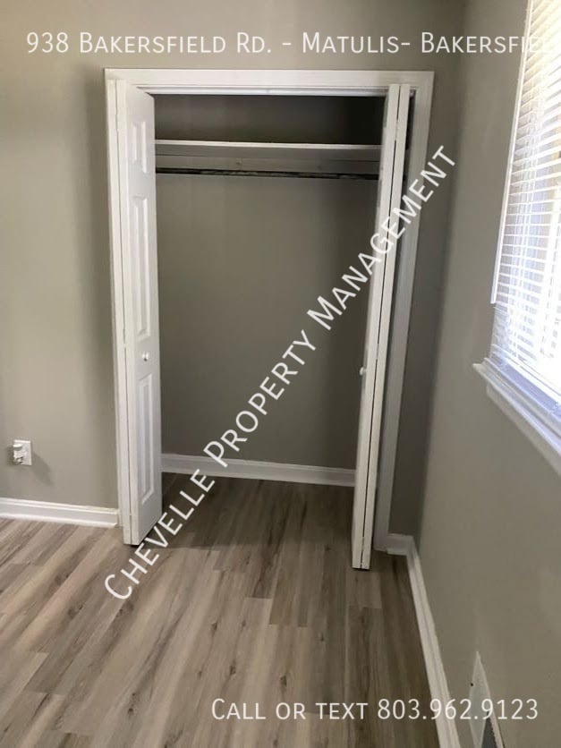 Building Photo - 938 Bakersfield Rd