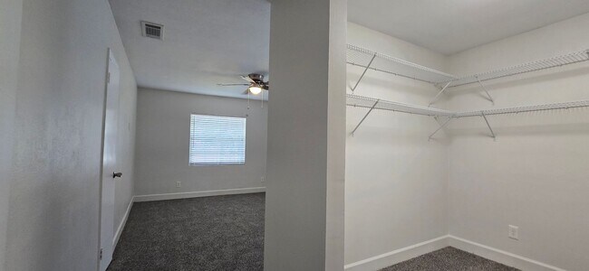 Building Photo - PRICE REDUCTION -Open House 8/2/2025 10:30...