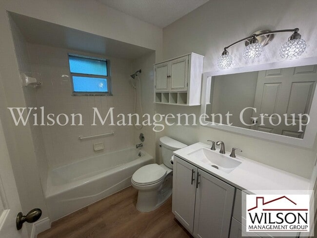 Building Photo - 2535 S Glen Eagles Dr