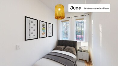 Building Photo - Room in Shared 5 bed/3.5 bath home