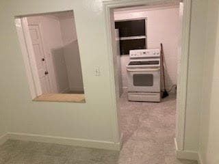 Building Photo - 2117 11th St W