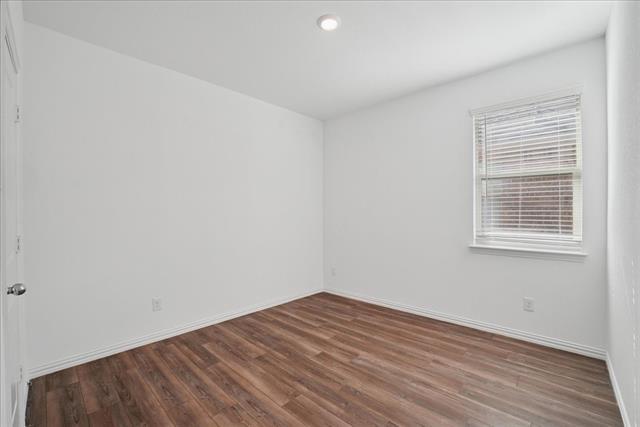 Building Photo - 846 Sitwell Dr