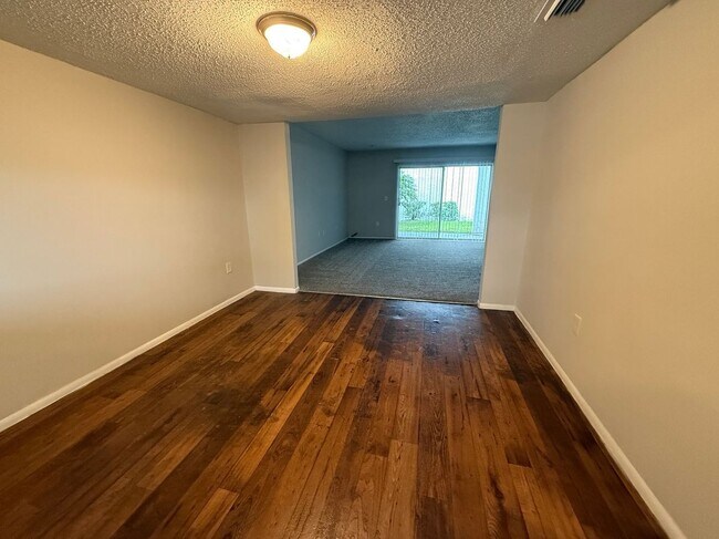 Building Photo - 4419 S Semoran Blvd