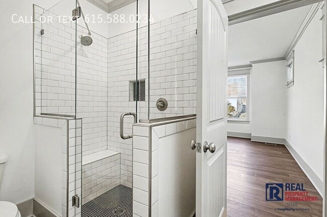 Building Photo - 124 8th Ave