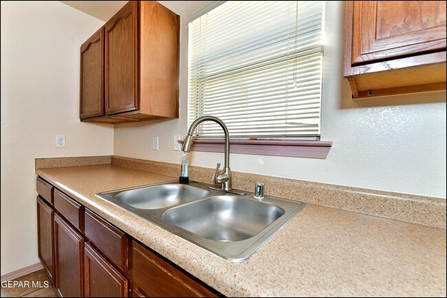 Building Photo - 11613 Ochre Bluff Ln