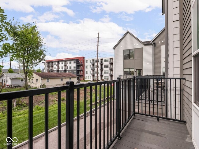 Building Photo - 1533 Tannery Way
