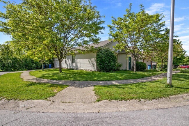 Building Photo - 2537 Sun Seeker Ct