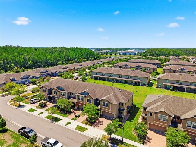 Building Photo - 16948 Storyline Dr