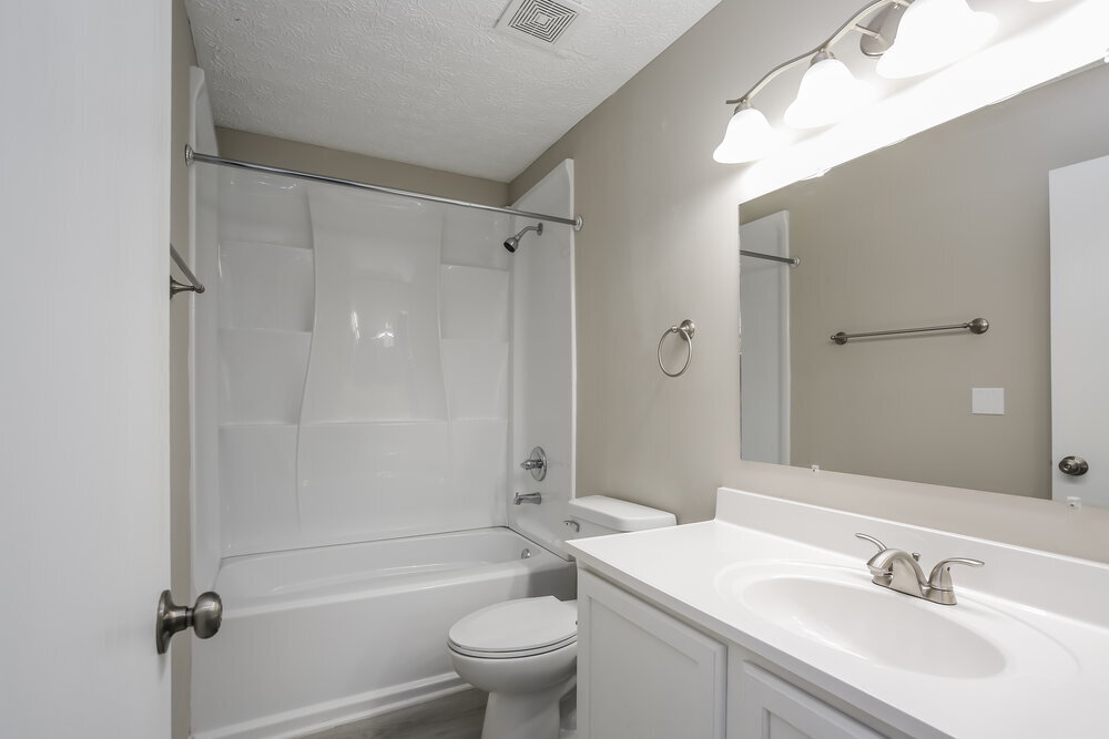 Building Photo - 5673 Silver Spurs Ln