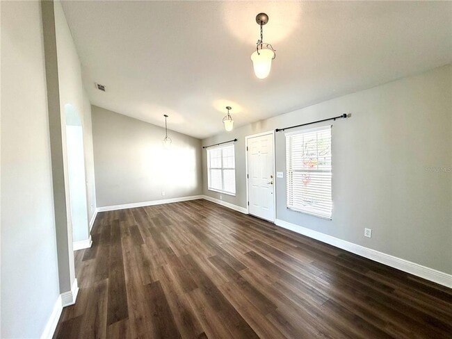 Building Photo - 227 Traditions Dr