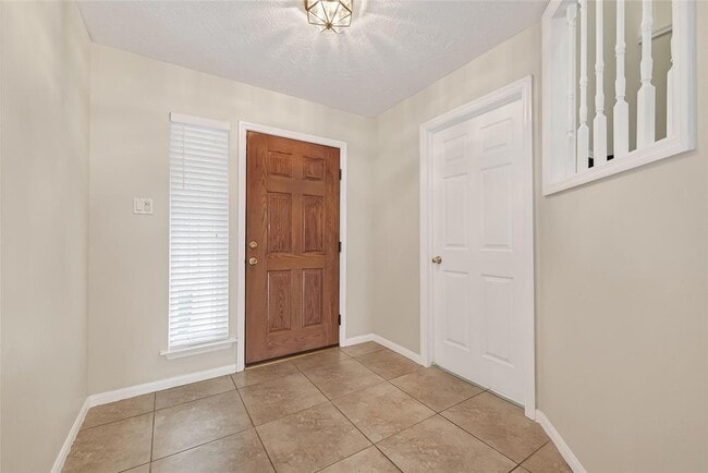 Building Photo - 20722 Smokey Sage Dr