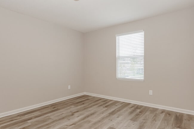 Building Photo - 1088 Cades Cv Wy