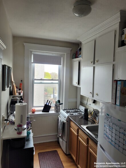 Building Photo - 15 Egremont Rd