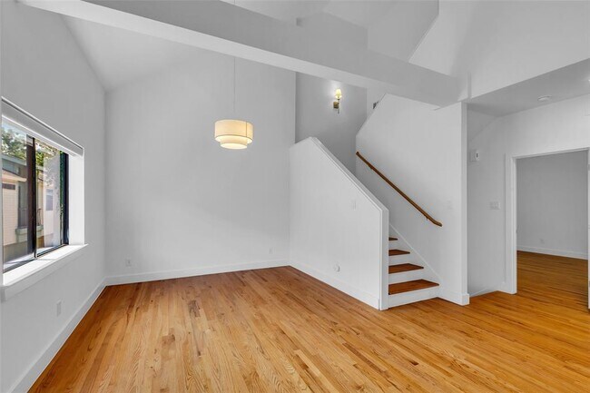 Building Photo - 4509B Eigel St