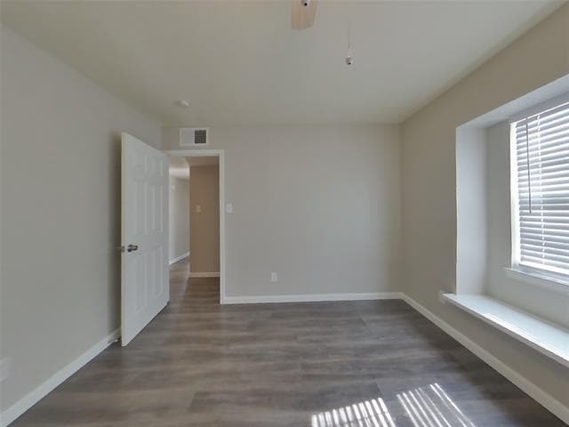 Building Photo - 7808 Portman Ave