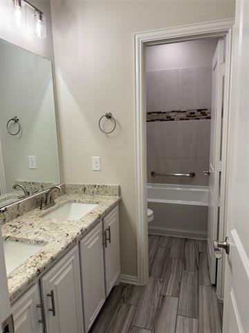 Building Photo - 2700 Richard St