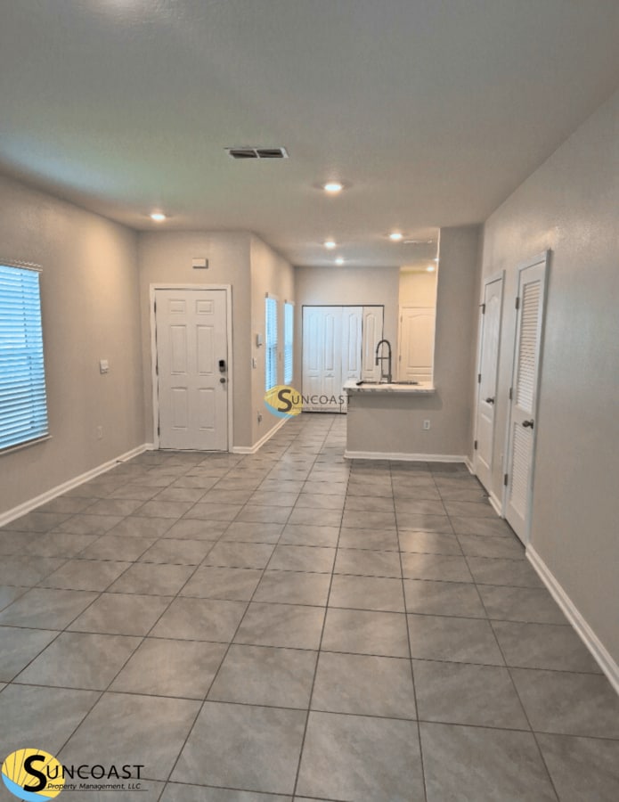 Building Photo - 7601 Legacy Trl