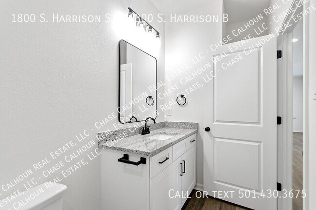 Building Photo - 1800 S Harrison St