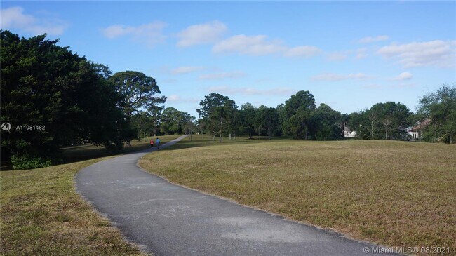 Building Photo - 3562 Southern Orchard Rd W