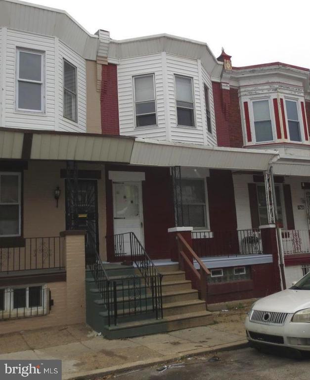 Building Photo - 5426 Regent St