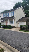 Building Photo - 7436 Cedar Grove Ln