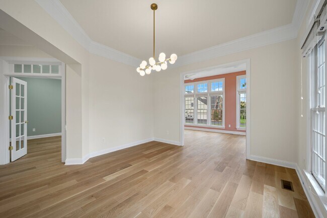 Building Photo - 27556 Paddock Trail Pl