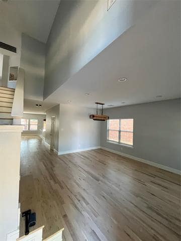 Building Photo - 2012 Shannon Dr