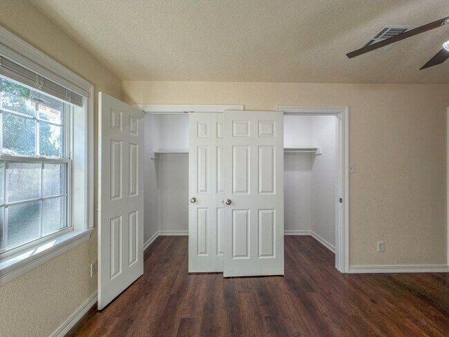 Building Photo - 4901 S.28th Street-