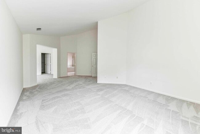 Building Photo - 3105 White Daisy Pl