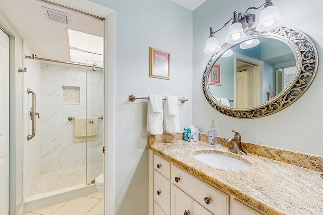 Building Photo - 26300 Hickory Blvd