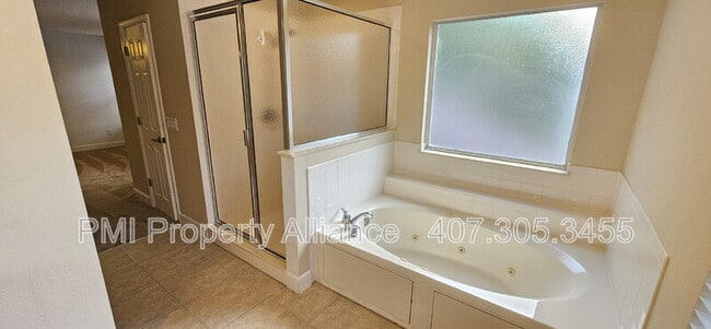 Building Photo - 7118 Broomshedge Tr