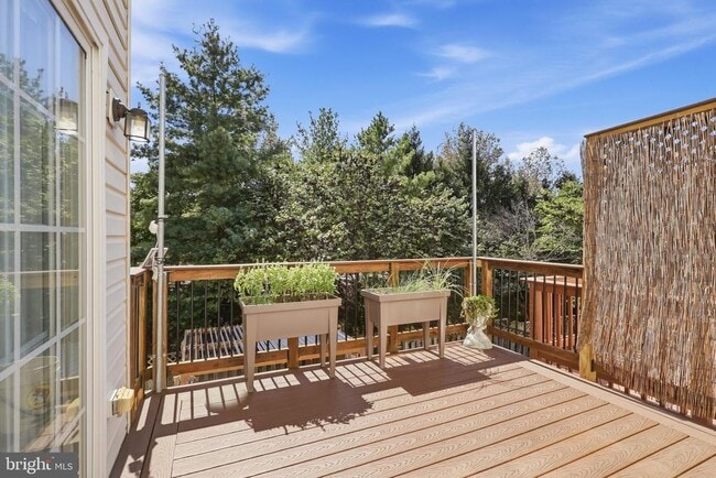 Building Photo - 24699 Siltstone Square