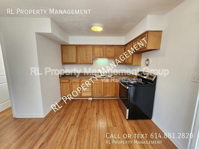 Building Photo - 1941 Holburn Ave