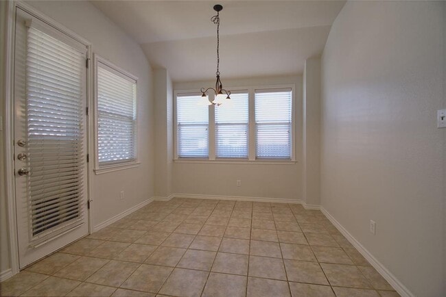 Building Photo - 125 Justin Leonard Dr