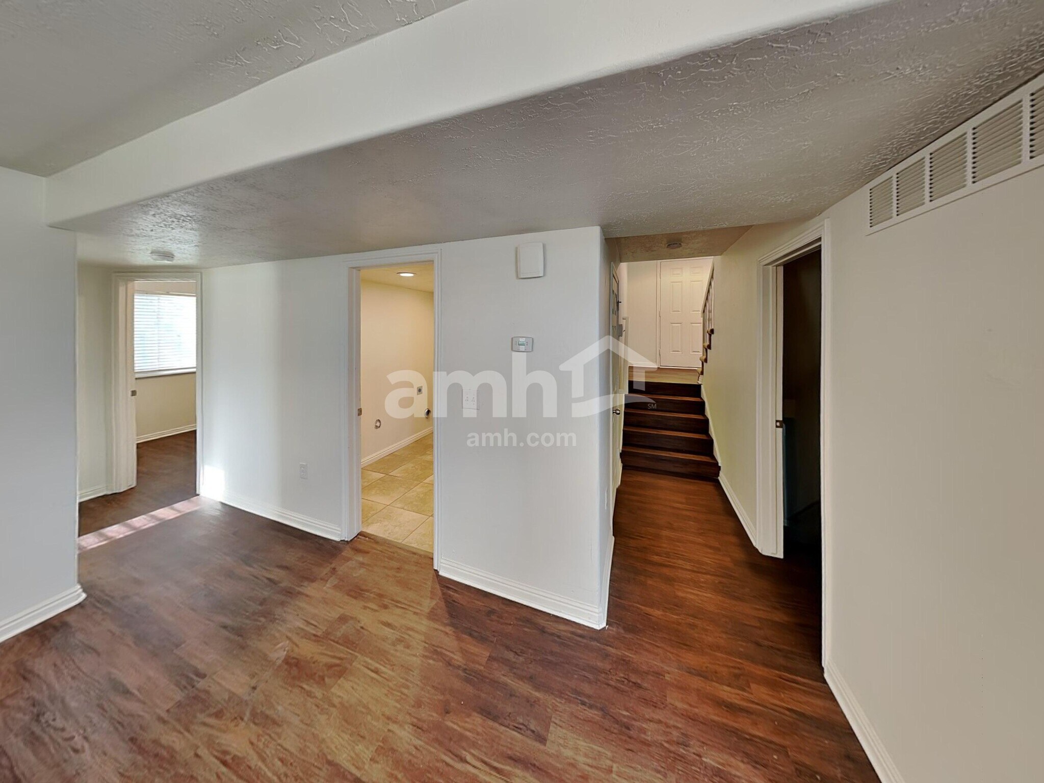 Building Photo - 5956 S Stone Flower Way