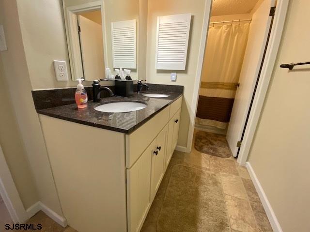 Building Photo - 935 Ocean Ave