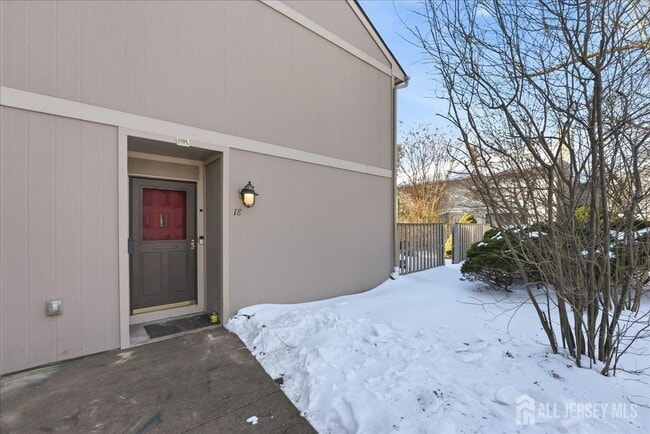 Building Photo - 18 Irongate