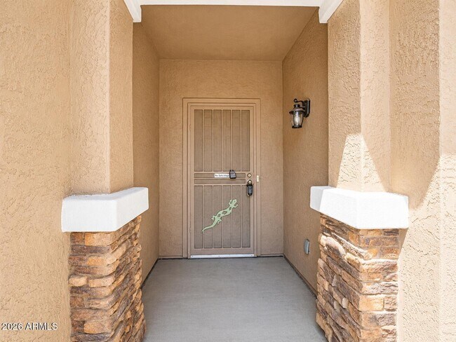 Building Photo - 17636 W Maui Ln